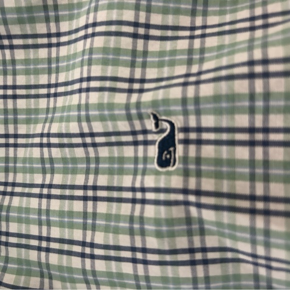 Vineyard vines button down - Picture 3 of 3